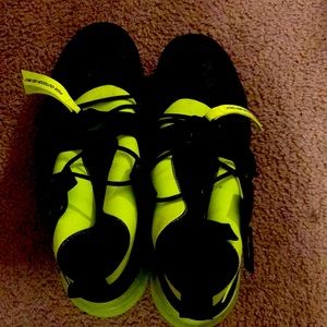 Real Nike Air Force 270 Utility Volt- size 12